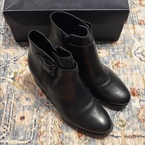 Naturalizer Black Ankle Booties with Sleek Design